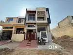 पूर्वमुखी मकान बिकाऊ 40 फिट रोड पर 1000 sqft पर