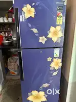 Band new condition i took bew one that im selling this fridge