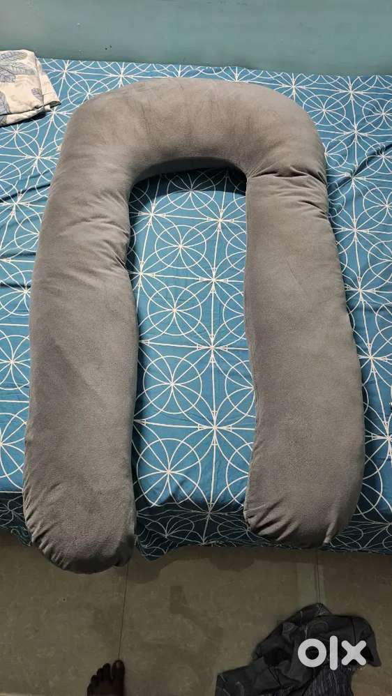 Maternity pillow