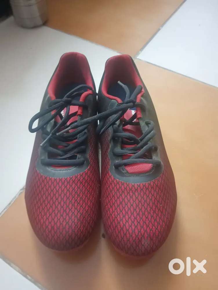 Nivia Running spikes shoes UK 9