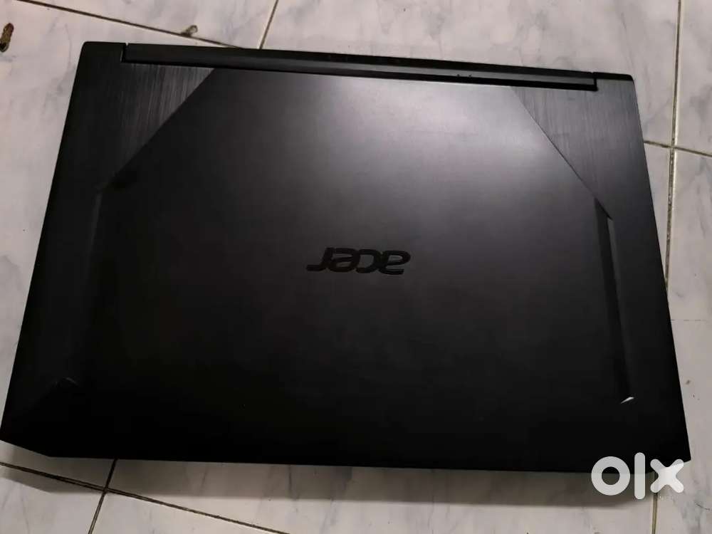 Acer Nitro 5 i5 10th gen 8GB RAM/1 TB HDD/256 GB SSD