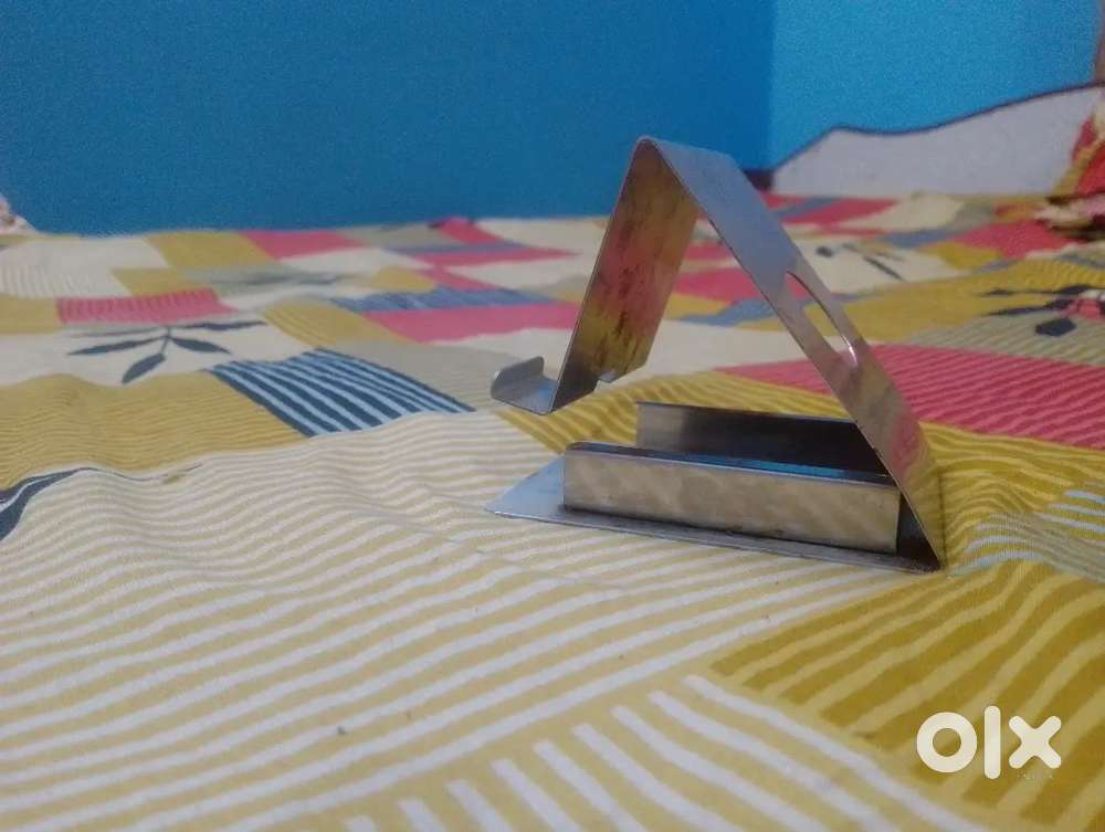 Yah Ek mobile stand hai