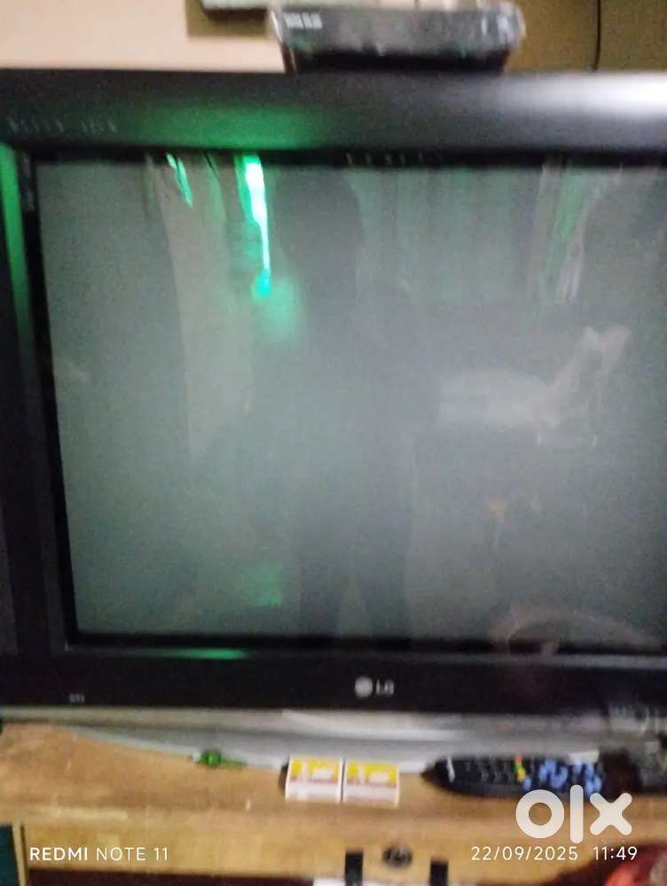 LG Flat 32 Inches TV