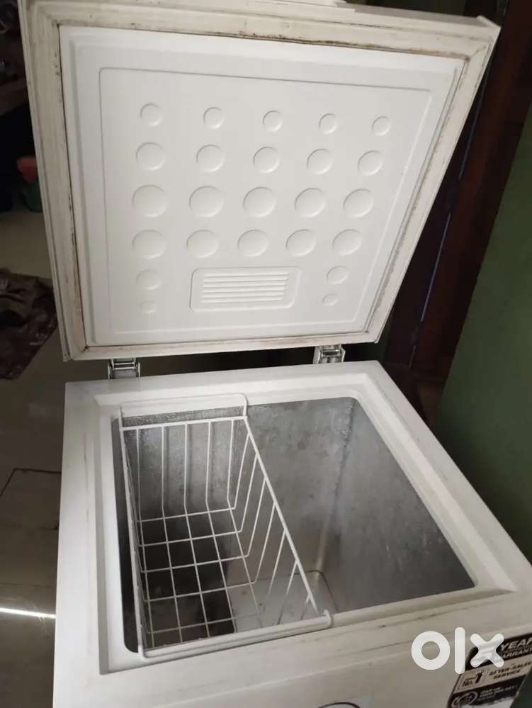 Deep freezer