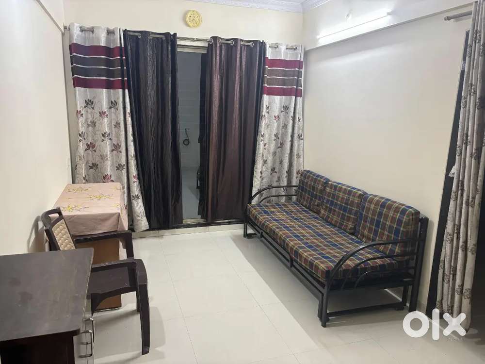 Urgent 1 BHK flat for resale in sector 21 (Bhoomi Enclave )