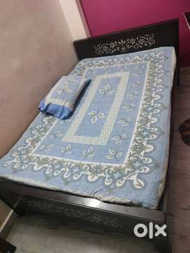 Single bed without box and folding study table