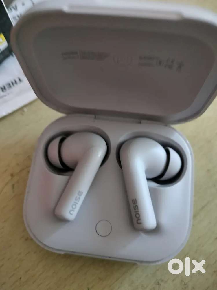 Noise Airbuds 6 wireless earbuds