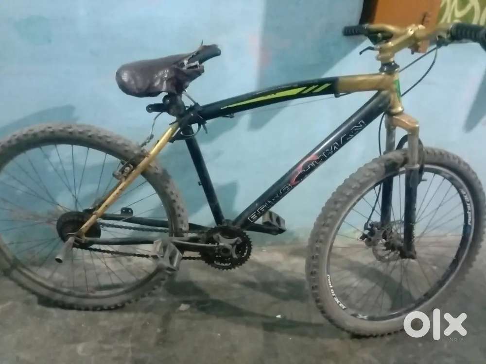 साइकिल बेचना है