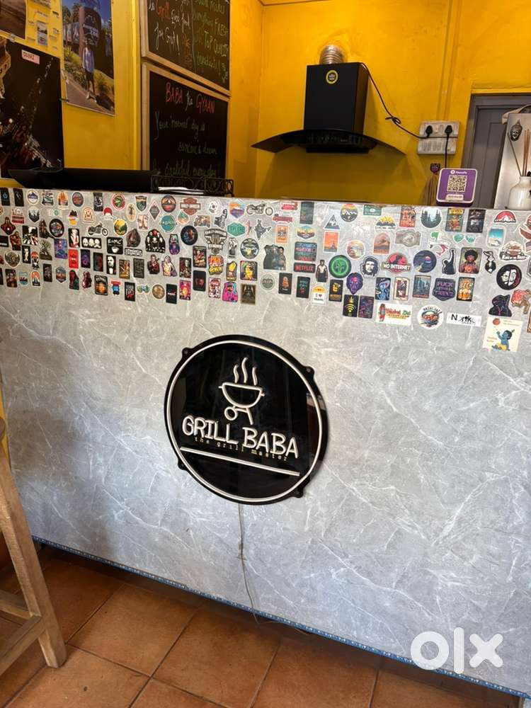 Big Woodden Counter Table