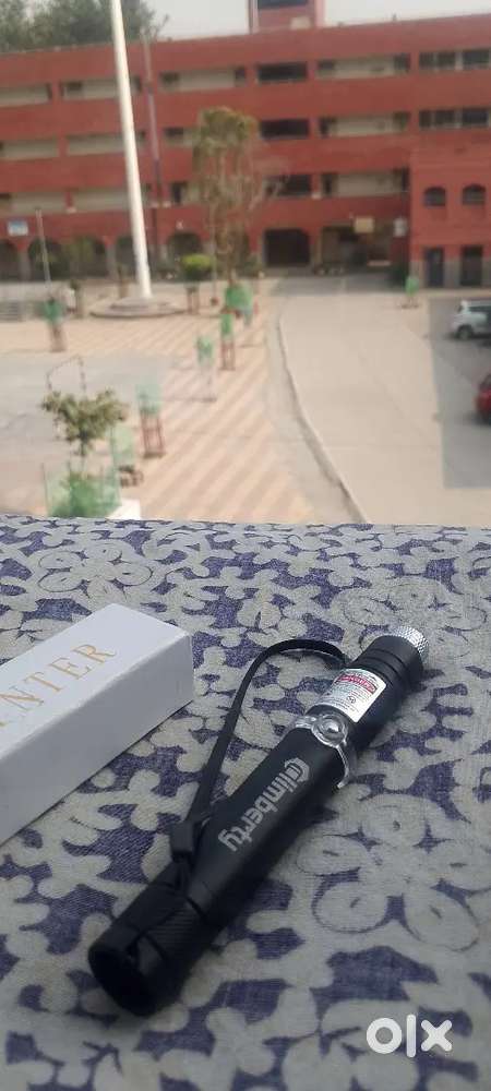 Lazer light ...         Full hi new condition