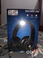 Headphones (Boat)