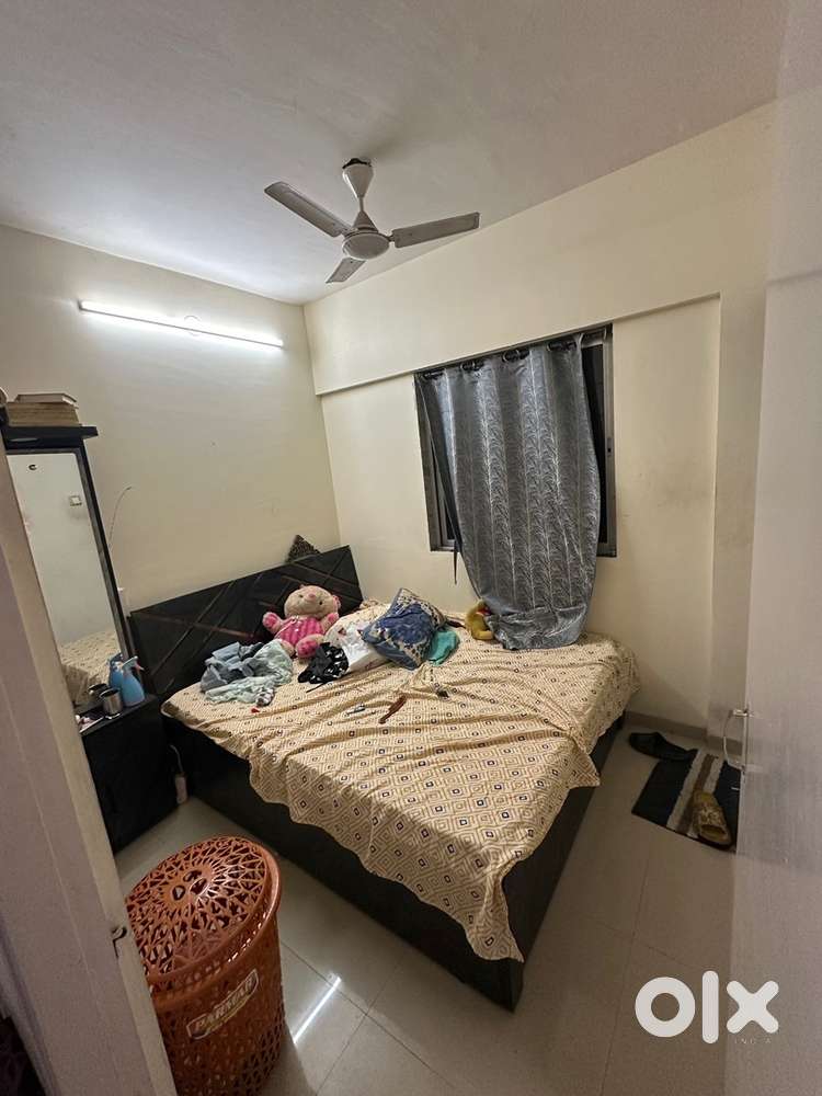 Needed a girl pg who got a job