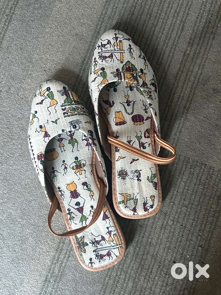 BRAND NEW ELASTIC, ETHNIC JUTI