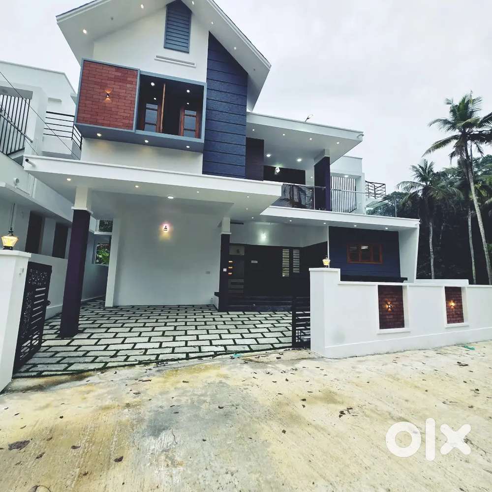 Mannanthala kareladithypram 3 BHK attached East facing 2 House Availab