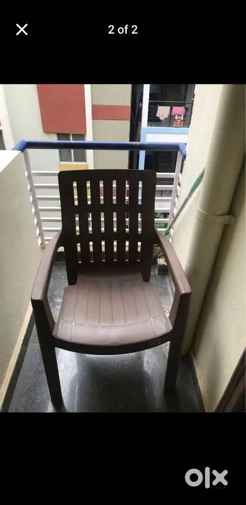 Plasic Arm chairs set - 2