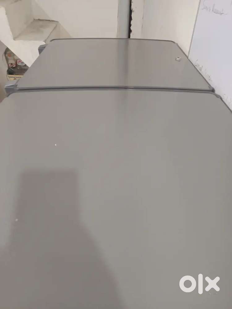 Voltas chest freezer 320lit