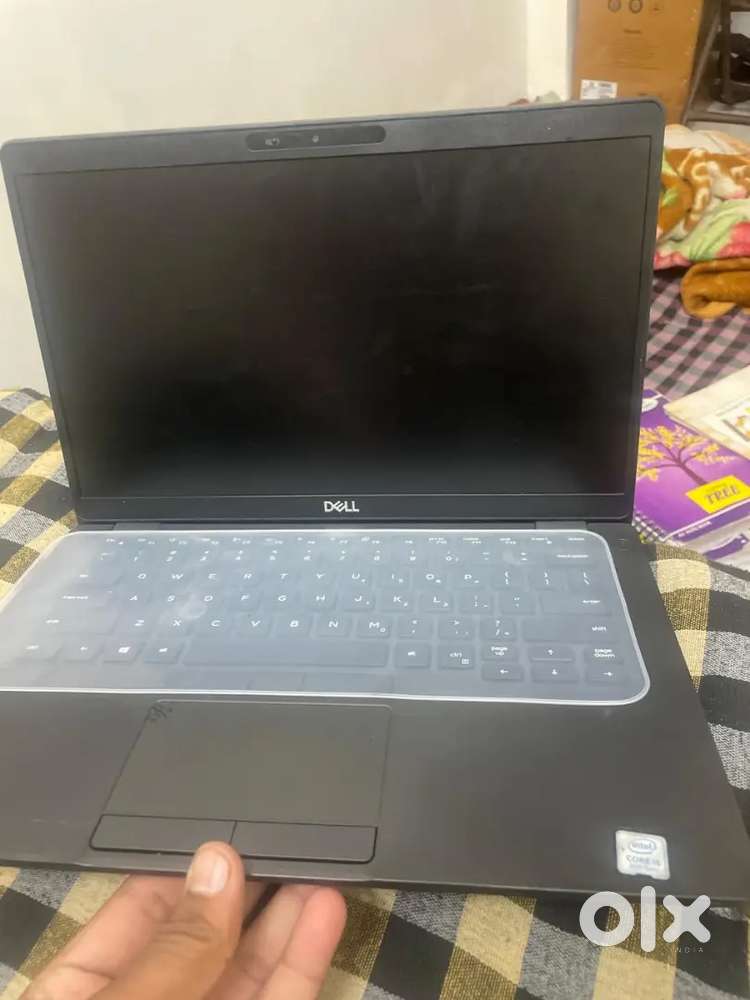Dell latitude 5400 , i5  8/256 gb