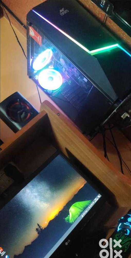 I5 11th generation , LCD , Mouse keyboard , spekaer