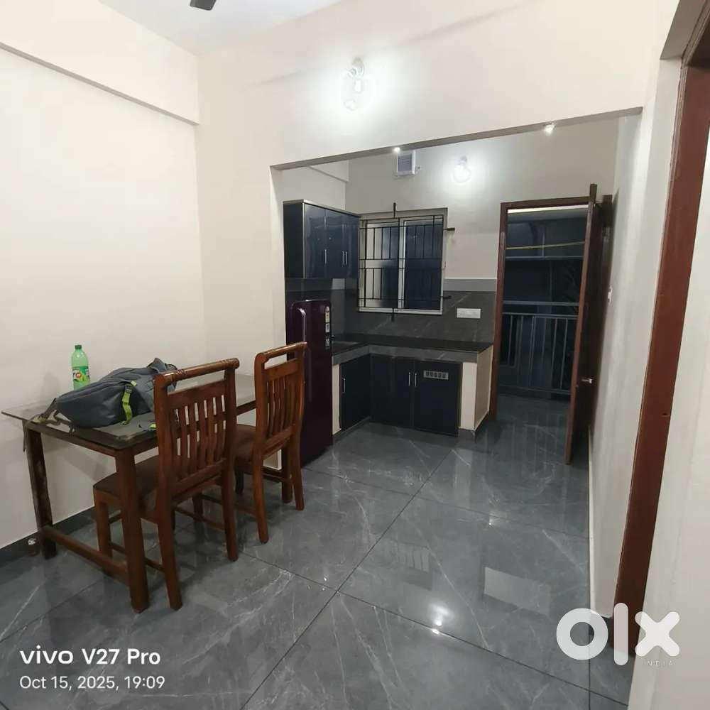 FAMILY & 2 LADY'S -1BHK FURNISHED APARTMENT RENT AT KAKKANAD