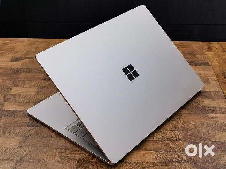 Surface Laptop go 2