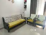 Sofa set & table to sell