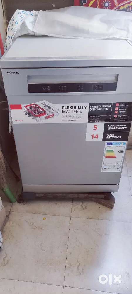 Toshiba Dishwasher DW14F1IN(S)-2 – Excellent Condition, Hardly Used