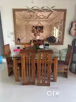 6 chaires Dining Table