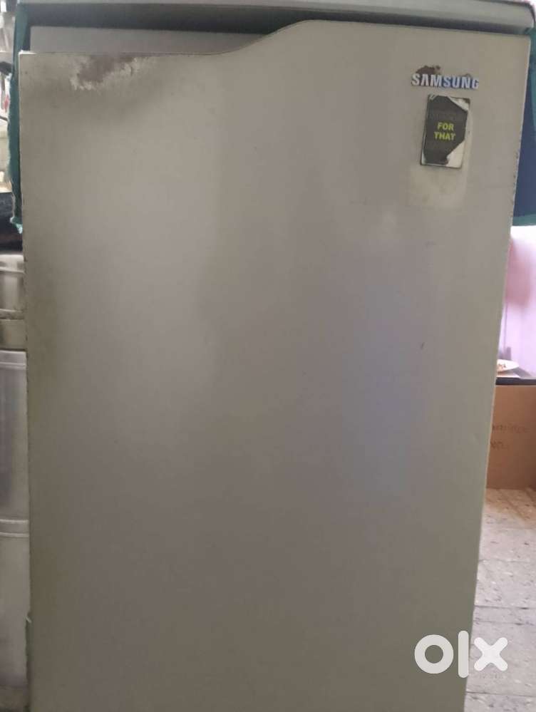 SAMSUNG FRIDGE