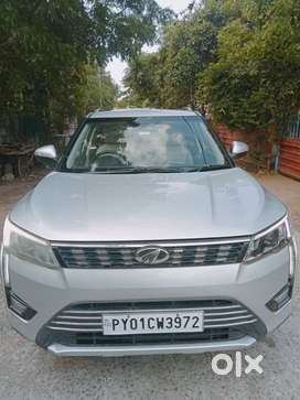 Mahindra XUV300 W8 Diesel, 2020, Diesel
