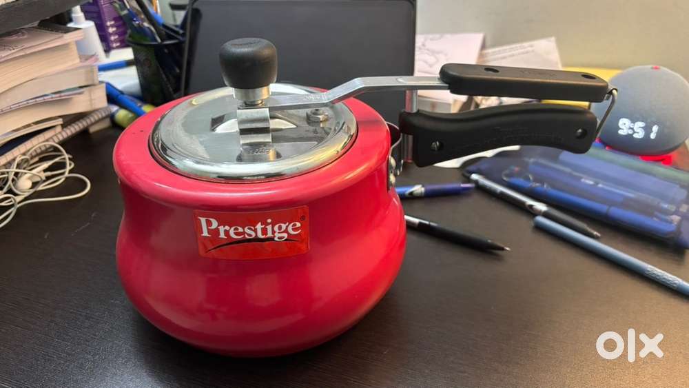 Pressure cooker