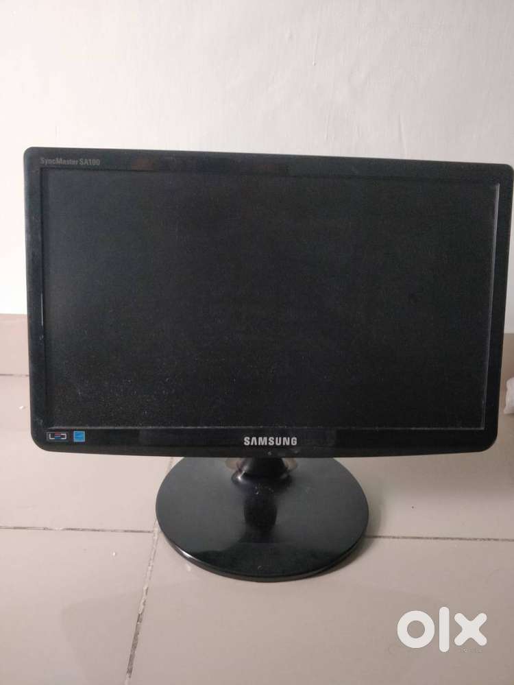 PC monitor Screen- SAMSUNG SyncMaster 18(48cm)
