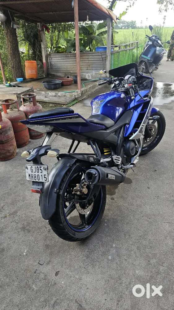 Good condition R15 V2 in Best Price