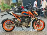 2025 Duke 200 only 9000 kms