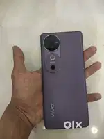 Vivo v40 5g. 5 day use
