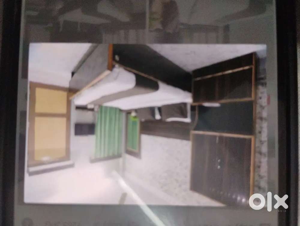 Room for rent in 3000