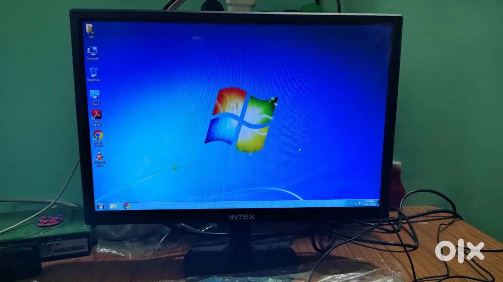 INTEX MONITOR