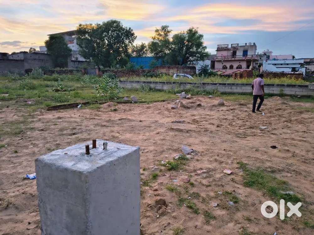 Near prince school visarpura road coner plot