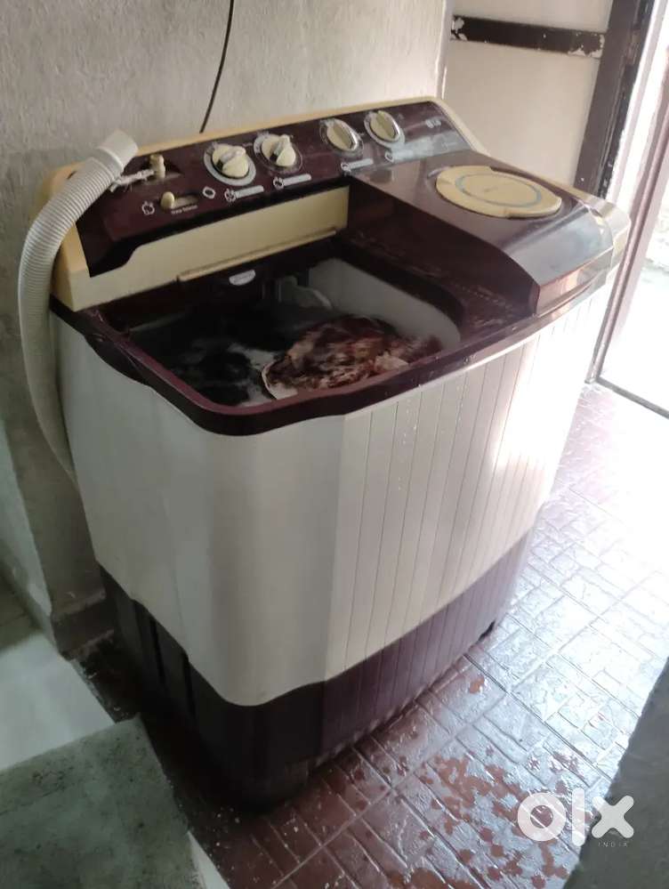 LG Top Loded semi Automatic 7kg