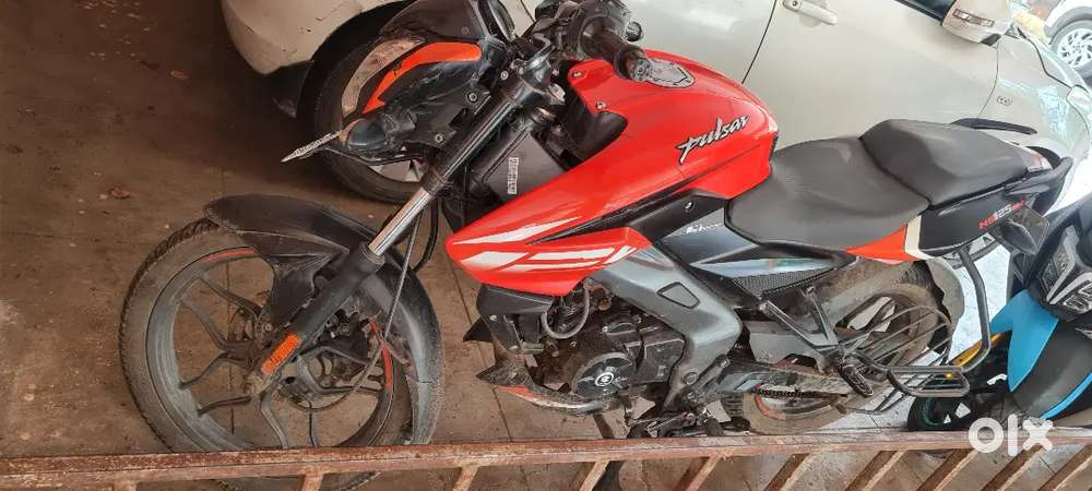 Bajaj pulsar 125ns