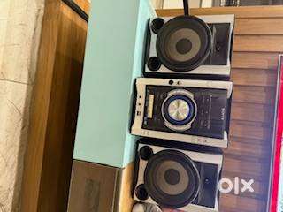 SONY MINI HI FI MUSIC SYSTEM MODEL MHC-GZR50