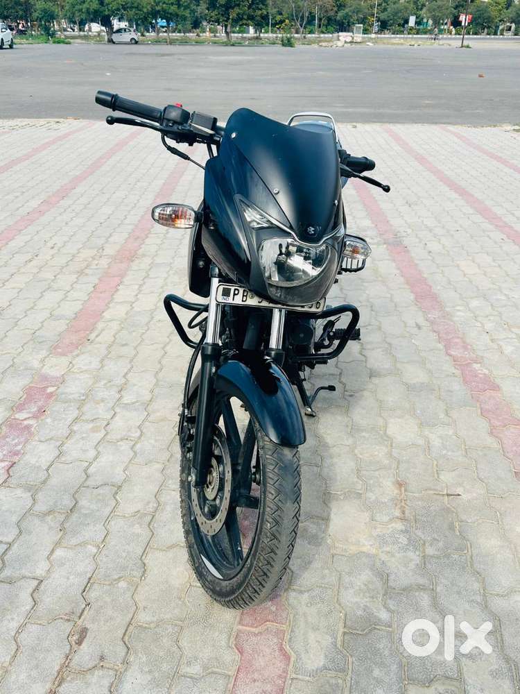 BAJAJ PULSAR 150 TWIN DISC
