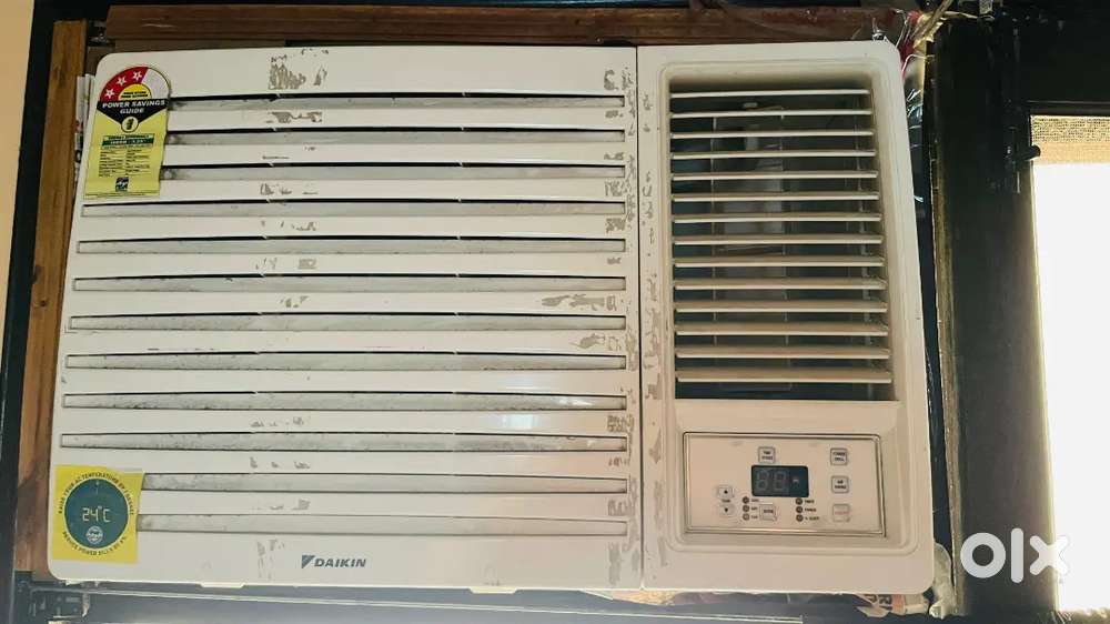 Daikin just 1 year old 1.5 ton window AC in brand new condition