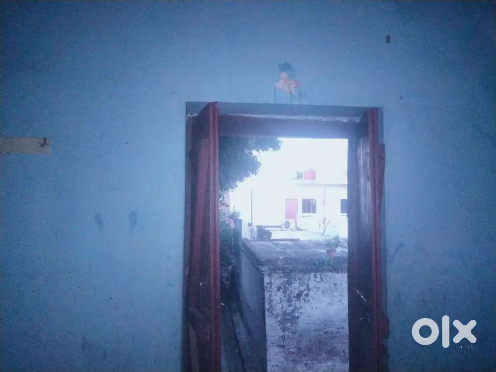 Room on rent