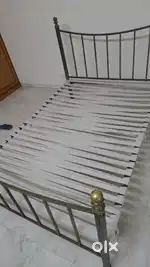 Vintage antique brass bed