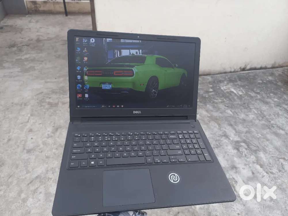 Dell vostro A1 condition 4gb Ram/512gb SSD