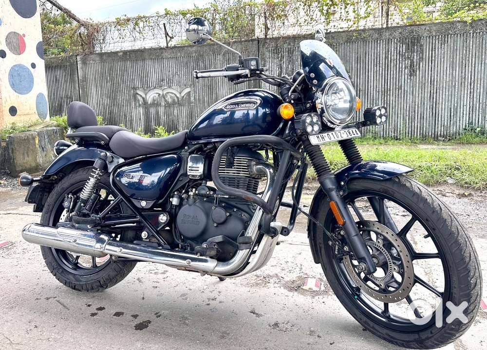 Royal enfield meteor 350 steller blue