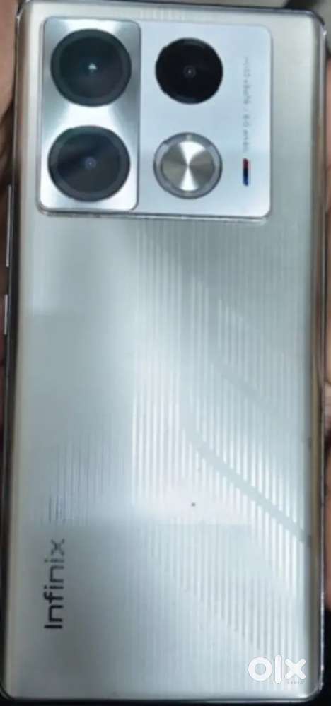 Note 40 pro full ok