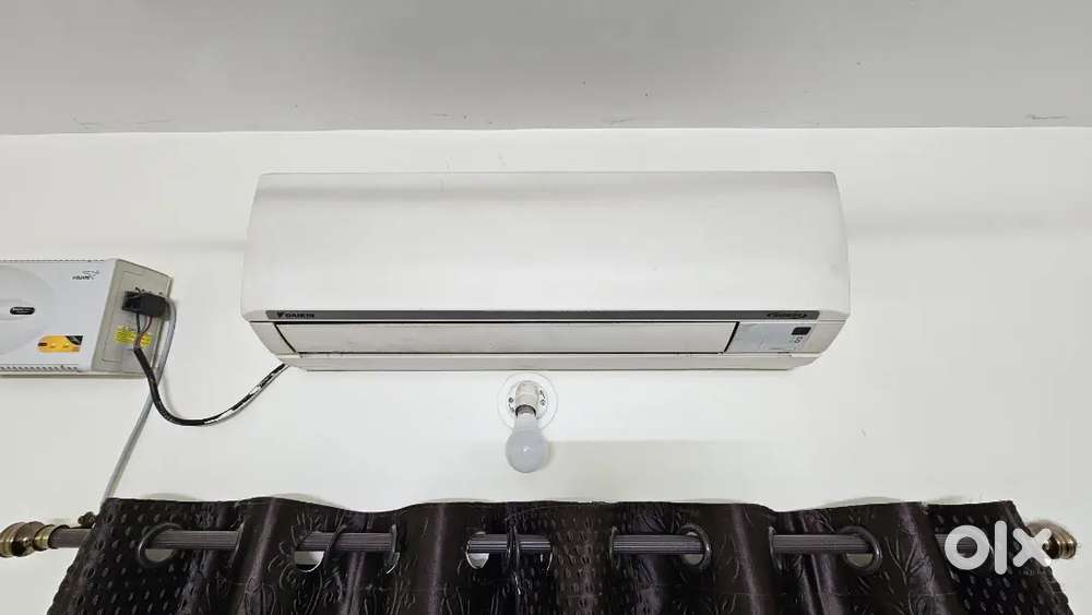 Daikin 3 star inverter ac