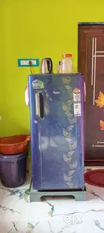 Good condition whirlpool fridge