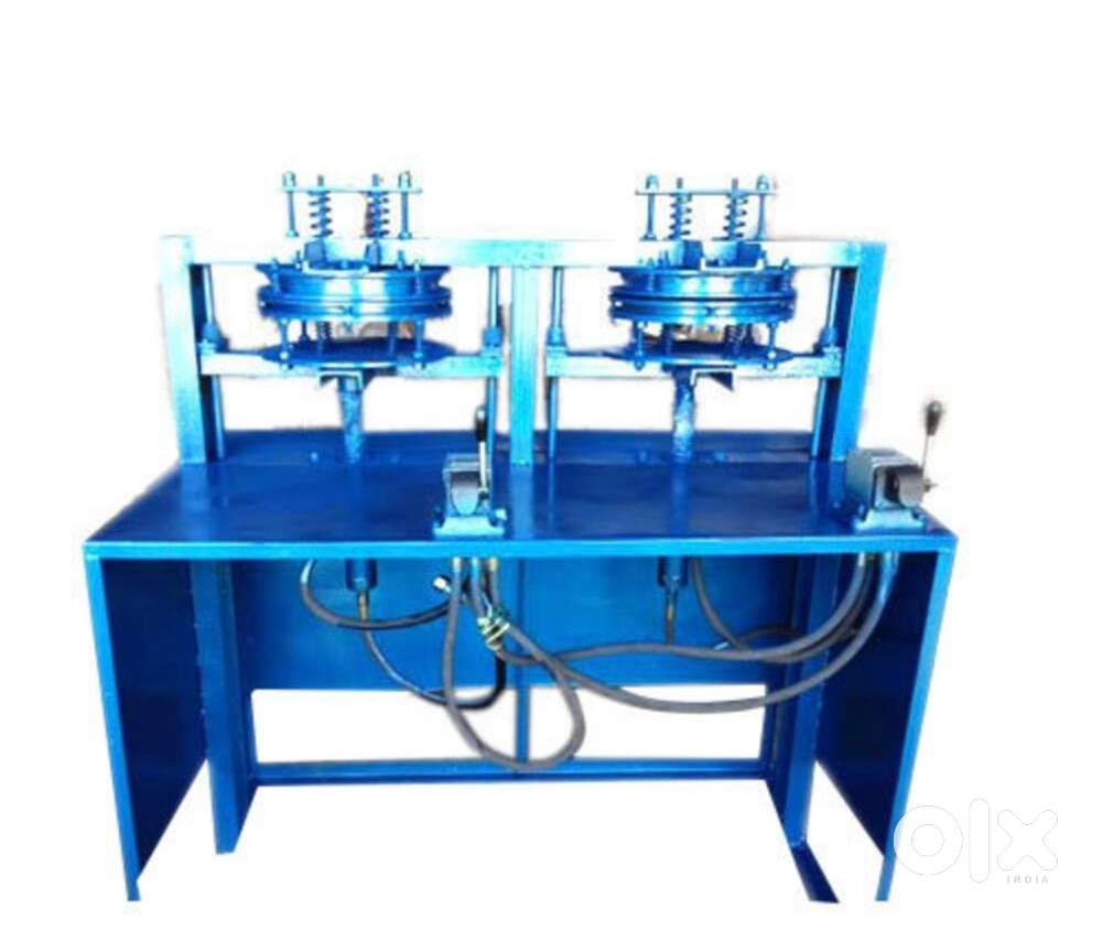 Paper plate making machine